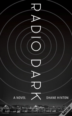 Capa do artigo Radio Dark: A Novel