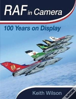 Capa do artigo Raf In Camera: 100 Years On Display