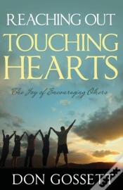 Capa do artigo Reaching Out, Touching Hearts