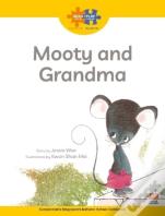 Read + Play  Strengths Bundle 2 Mooty And Grandma