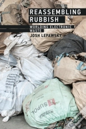Capa do artigo Reassembling Rubbish