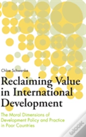 Capa do artigo Reclaiming Value In International Development