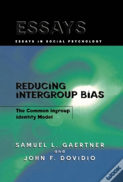 Capa do artigo Reducing Intergroup Bias