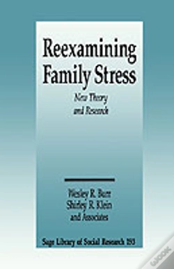 Capa do artigo Reexamining Family Stress