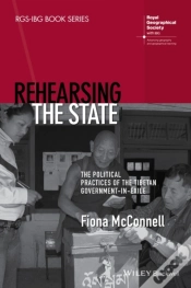 Capa do artigo Rehearsing The State