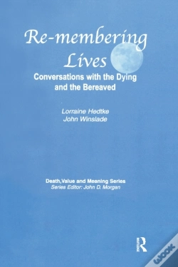 Capa do artigo Remembering Lives