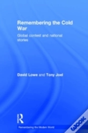 Capa do artigo Remembering The Cold War