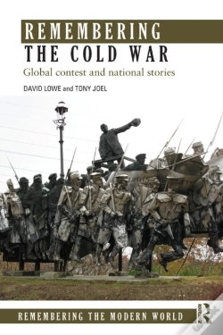 Capa do artigo Remembering The Cold War