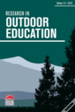 Capa do artigo Research In Outdoor Education