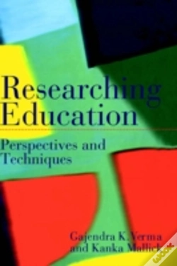 Capa do artigo Researching Education
