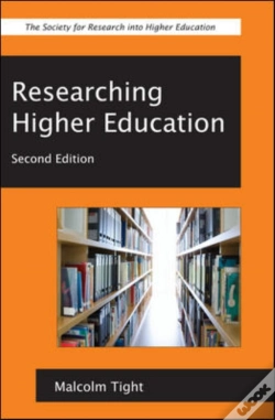 Capa do artigo Researching Higher Education