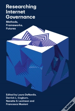 Capa do artigo Researching Internet Governance
