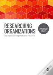 Capa do artigo Researching Organizations