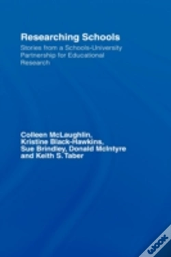 Capa do artigo Researching Schools