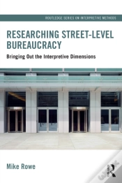 Capa do artigo Researching Street-Level Bureaucracy