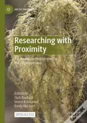Capa do artigo Researching With Proximity