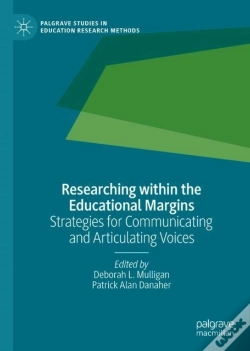 Capa do artigo Researching Within The Educational Margins