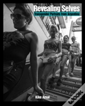 Capa do artigo Revealing Selves