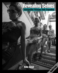 Capa do artigo Revealing Selves