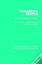Capa do artigo Rewarding People