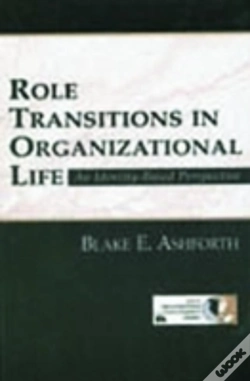 Capa do artigo Role Transitions In Organizational Life