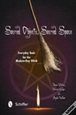 Capa do artigo Sacred Objects, Sacred Space