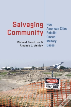 Capa do artigo Salvaging Community