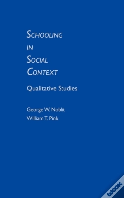 Capa do artigo Schooling In Social Context
