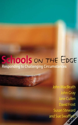 Capa do artigo Schools On The Edge