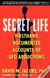Capa do artigo Secret Life: Firsthand Accounts Of Ufo A