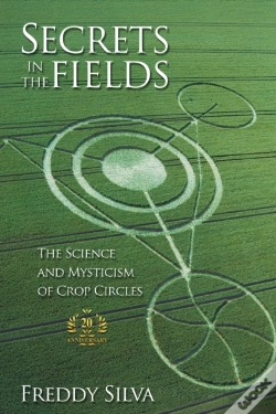 Capa do artigo Secrets In The Fields