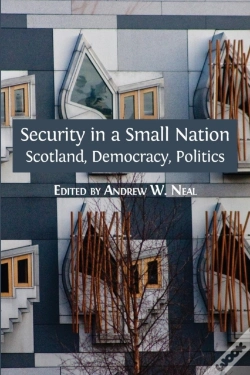 Capa do artigo Security In A Small Nation