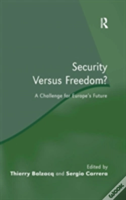 Capa do artigo Security Versus Freedom?