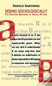 Capa do artigo Seeing Sociologically