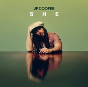 Capa do artigo She - Vinil