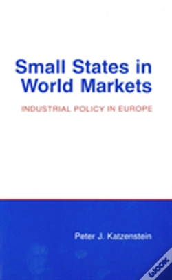 Capa do artigo Small States In World Markets