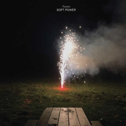 Capa do artigo Soft Power - Vinil