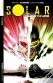 Capa do artigo Solar: Man Of The Atom Volume 3 - Eclipse