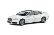 Capa do artigo Solido Audi S8 (D3) - 2010 1/43 Scale with Acrylic Case