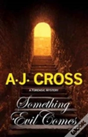 Capa do artigo Something Evil Comes
