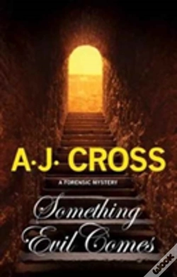 Capa do artigo Something Evil Comes