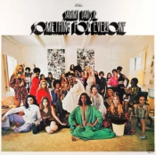 Capa do artigo Something for Everyone - Vinil