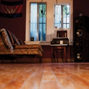 Capa do artigo Soundtrack to an Empty Room - CD