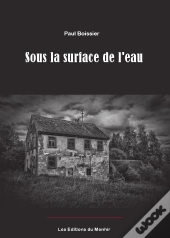 Sous La Surface De L'Eau