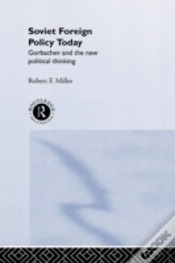 Capa do artigo Soviet Foreign Policy Today