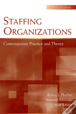 Capa do artigo Staffing Organizations