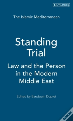 Capa do artigo Standing Trial
