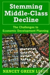 Capa do artigo Stemming Middle-Class Decline