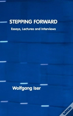Capa do artigo Stepping Forward