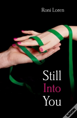 Capa do artigo Still Into You (Novella)